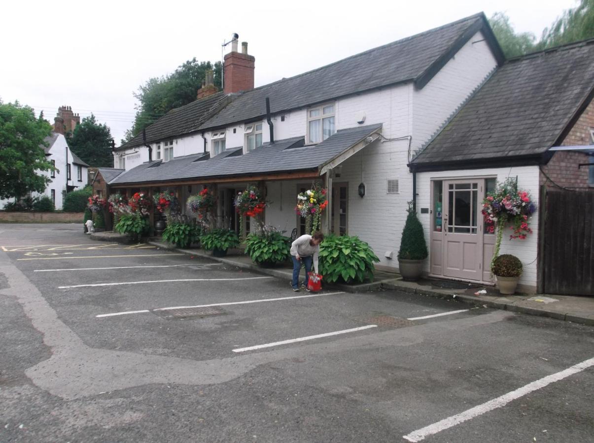 The White Lion Inn Oakham Extérieur photo